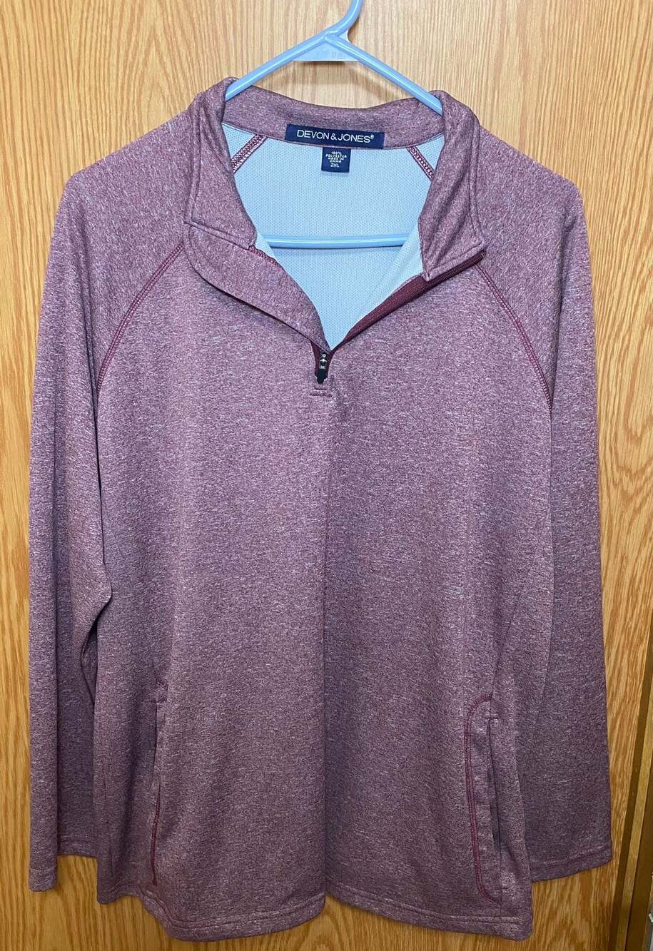Devon & Jones Men's Performance Heather Quarter Zip Pullover